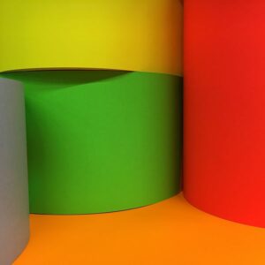 Luminous colour labels